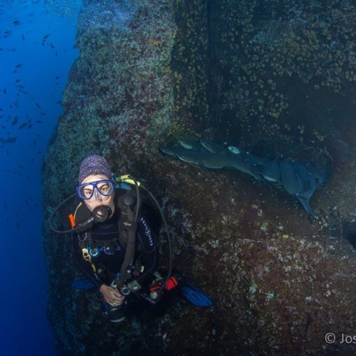 Itziar Aretxaga. Submarinismo. Roca Partida, Revillagigedo, Mexico.